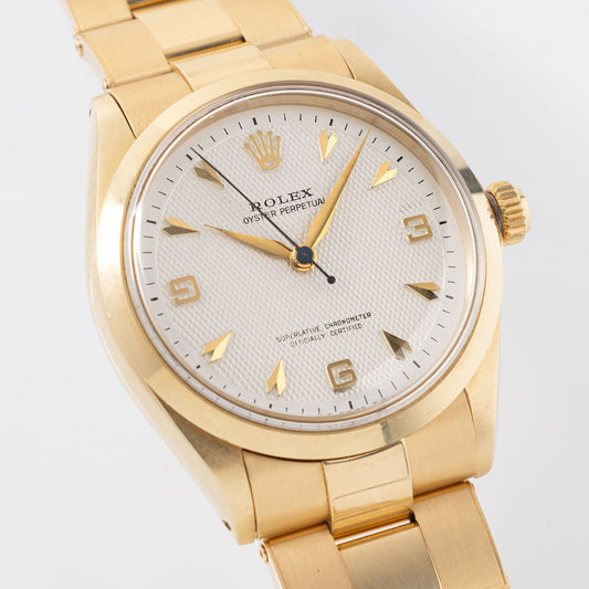 Rolex Oyster Perpetual Silver Waffle Dial Ref. 5500 in 14k Yellow Gold